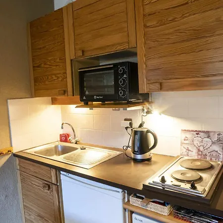 3 Pers. Avec Terrasse - 100m Des Remontees, Parking, Et Navettes A Proximite - Fr-1-676-102 Lägenhet Châtel