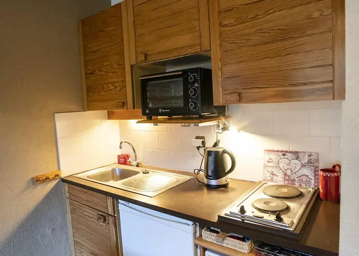 3 Pers. Avec Terrasse - 100m Des Remontees, Parking, Et Navettes A Proximite - Fr-1-676-102 Lägenhet Châtel